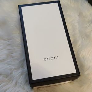 Gucci shoe box